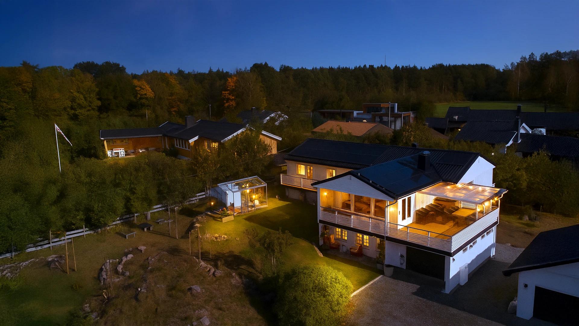 hus med backupbox